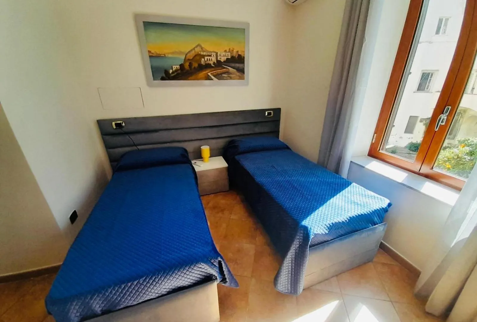 Dimora La Stella Apartment Naples